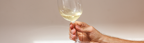 Does alcohol increase estrogen? The facts on alcohol and hormone balance